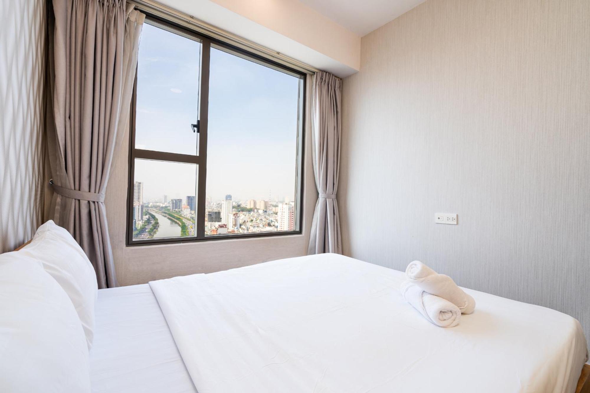 Stay With Me Cbd Apartment - Rivergate Building ホーチミン市 エクステリア 写真