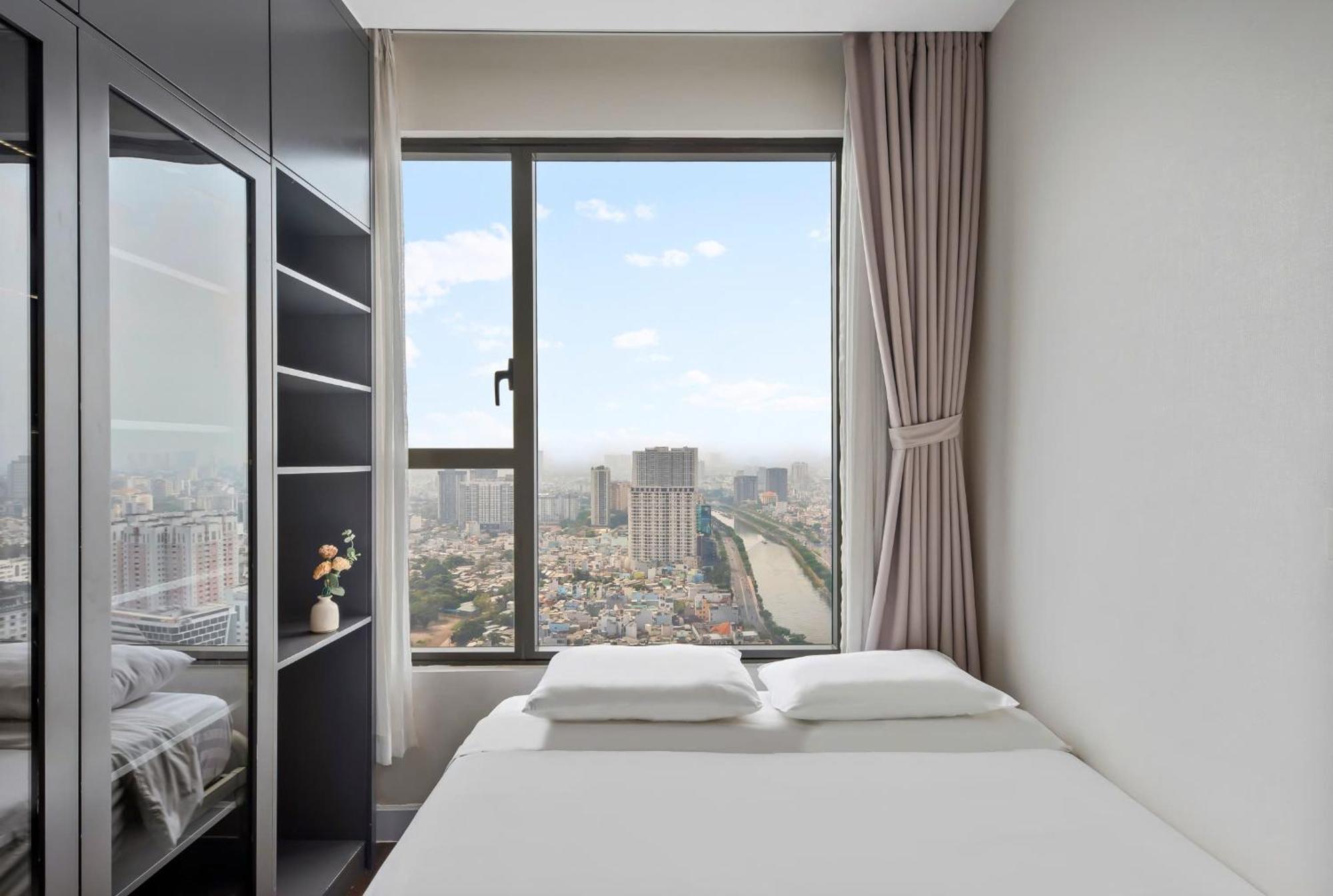 Stay With Me Cbd Apartment - Rivergate Building ホーチミン市 エクステリア 写真